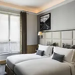 Sofitel Baltimore Tour Eiffel 5* Paris