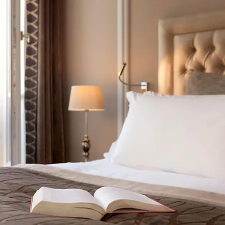 Sofitel Baltimore Tour Eiffel