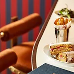 Sofitel Baltimore Tour Eiffel 5*