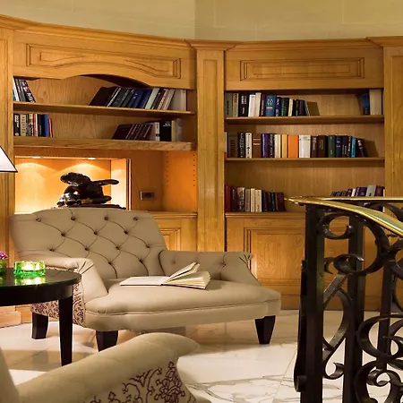 فندق سوفيتل بالتيمور برج إيفل باريس