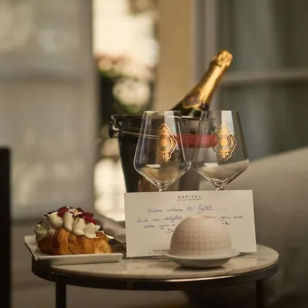 Sofitel Baltimore Tour Eiffel Hotel 5*