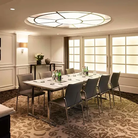 Hotel Sofitel Baltimore Tour Eiffel 5*