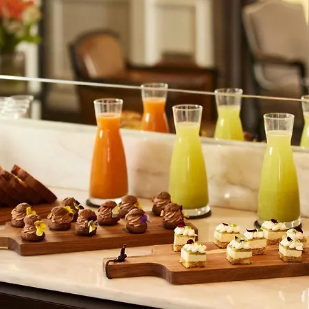 Sofitel Baltimore Tour Eiffel