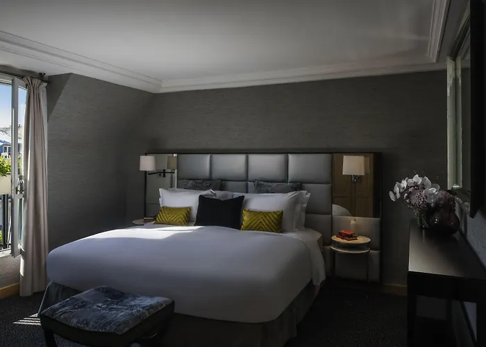 Sofitel Baltimore Tour Eiffel