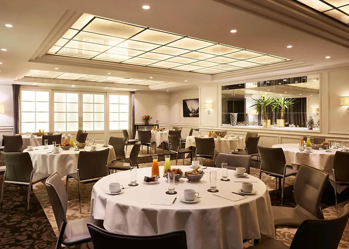 Otel Sofitel Baltimore Tour Eiffel 5*