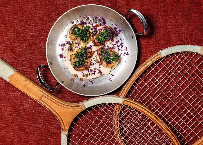 Sofitel Baltimore Tour Eiffel 5*