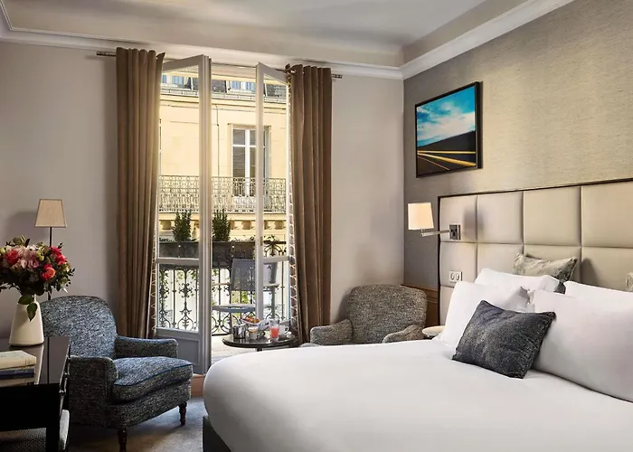 Sofitel Baltimore Tour Eiffel 5* Paris