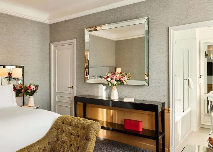 Sofitel Baltimore Tour Eiffel