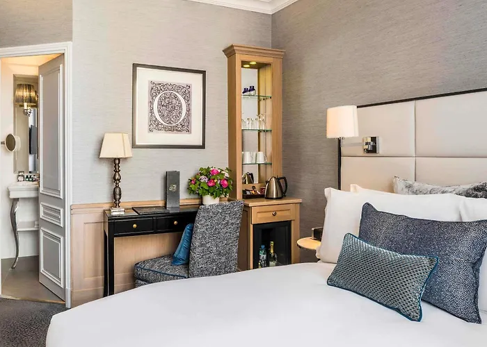 Otel Sofitel Baltimore Tour Eiffel 5*