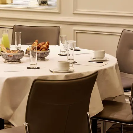 Sofitel Baltimore Tour Eiffel Hotel 5*