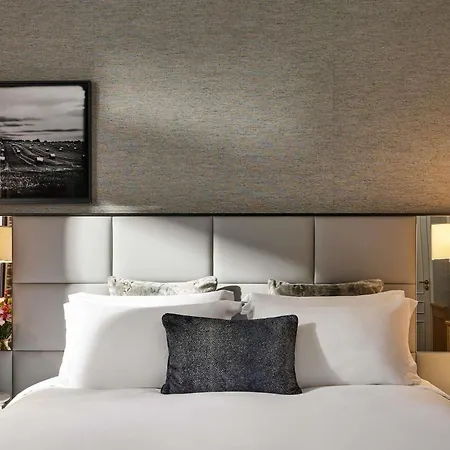 Hotel Sofitel Baltimore Tour Eiffel