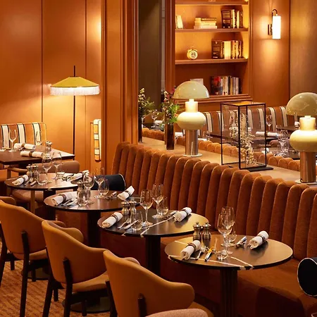 Sofitel Baltimore Tour Eiffel 5* Paris