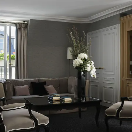 Sofitel Baltimore Tour Eiffel 5*